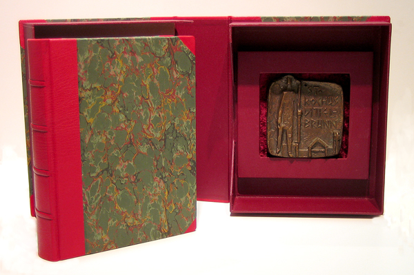 Kassette mit Lederband und Marmorpapier 11-3